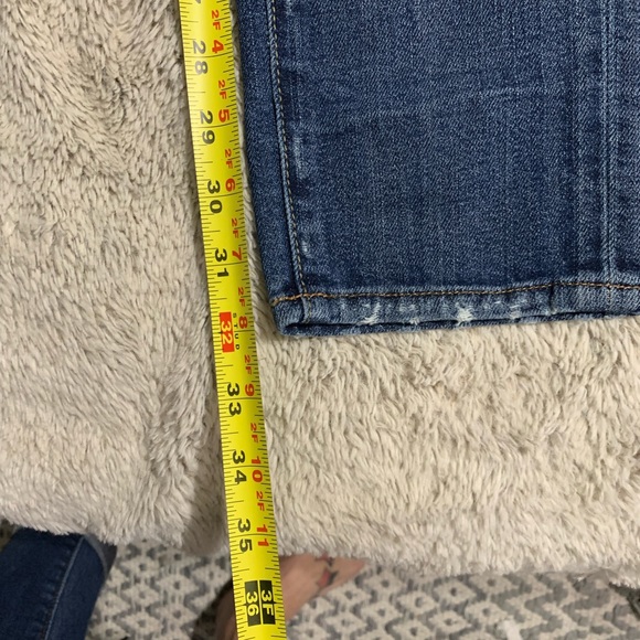 Distressed Lucky 🍀 Brand Jeans // 26 or 2 - Picture 3 of 5